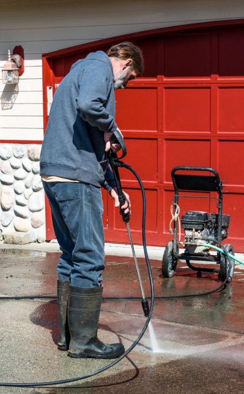 Residential Powerwashing Tools